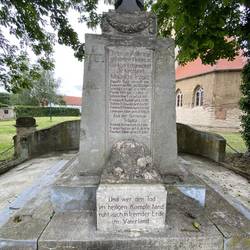 Kriegerdenkmal Maßnitz